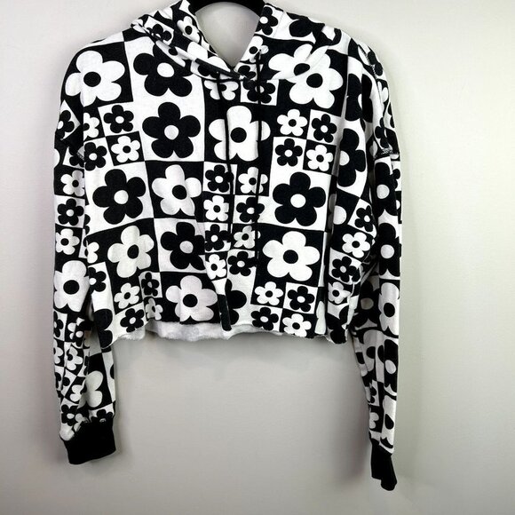 Wildfable black white 70s daiseys crop pull over size medium - Picture 1 of 7